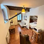 Casa Del Plantel