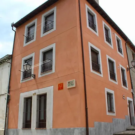 Casa Del Plantel